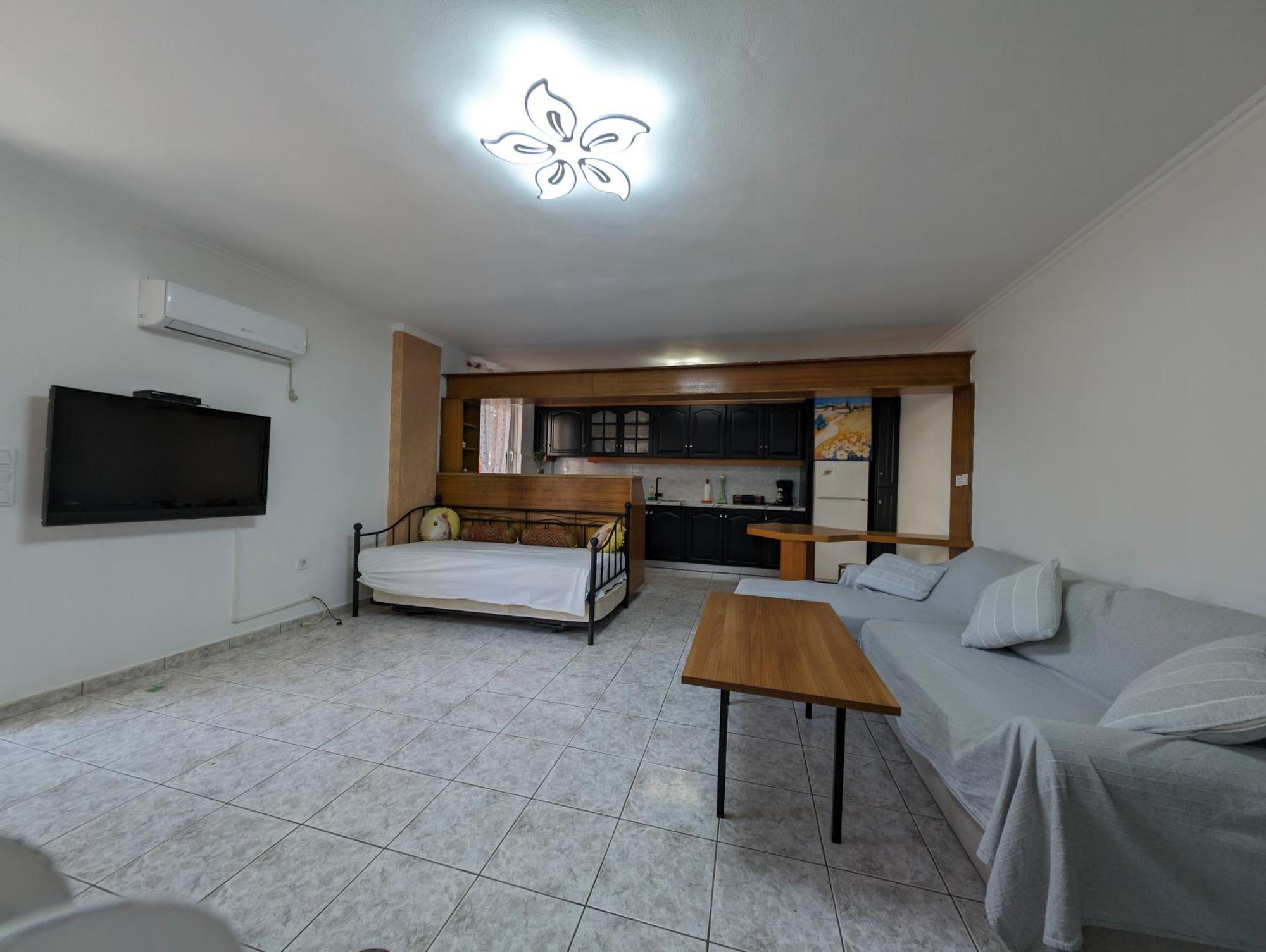 Lazarus Apartments Monemvasía Екстериор снимка